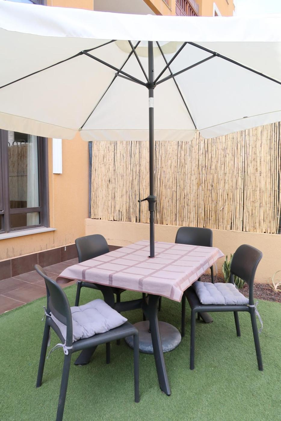 Spacious Apartment With Large Private Garden In Palm Mar Palm-mar Exterior foto